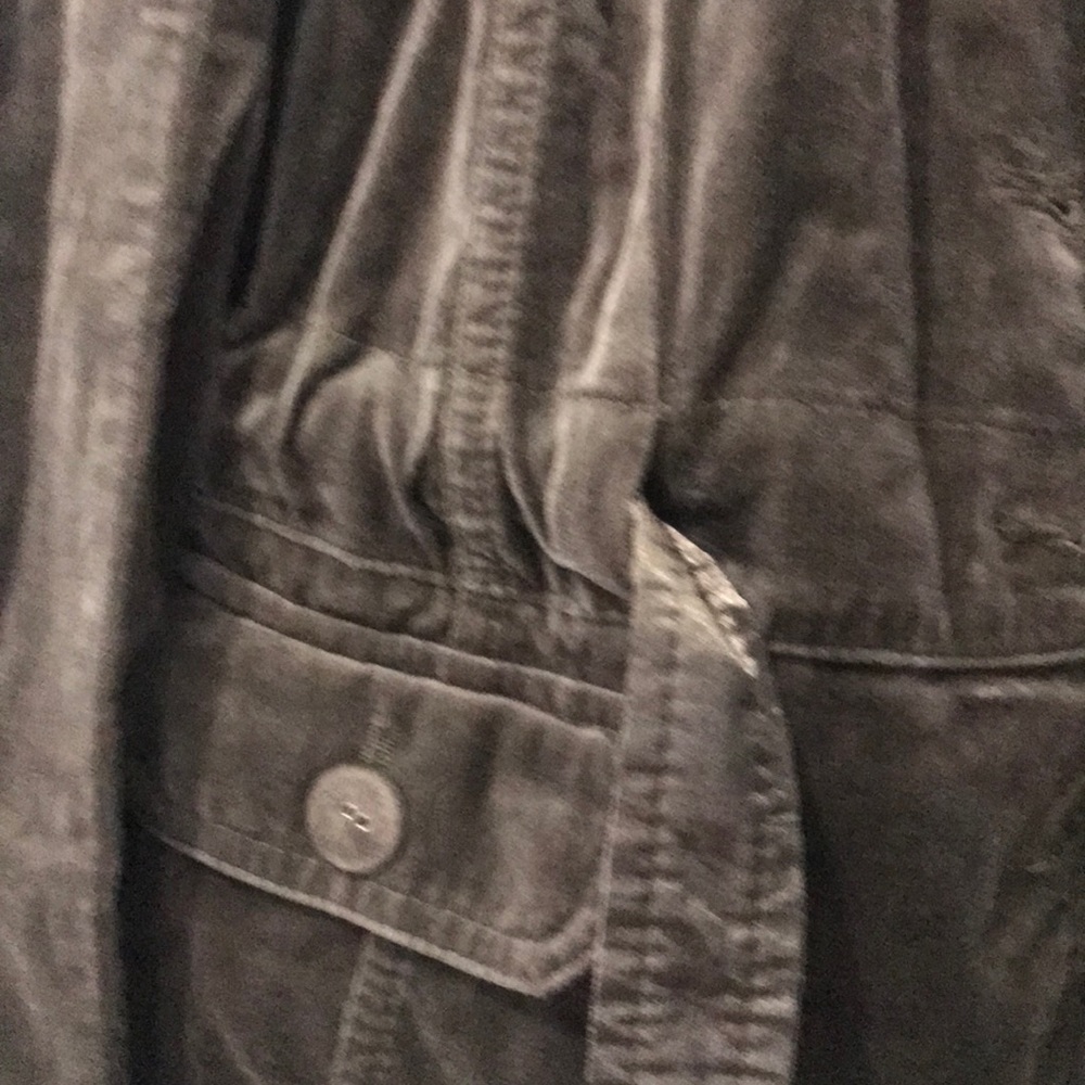 Outfit - Picture 2 of 4